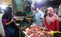PEDAGANG DAGING SAPI BOJONEGORO BELUM NAIKKAN HARGA
