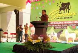 SAMBUTAN GUBERNUR JAWA TIMUR YANG DI WAKILI OLEH  BAPAK SEKDA DALAM ACARA BAZAR TERNAK DISNAK JATIM