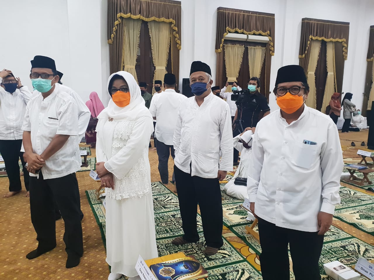 Kadisnak hadiri Khotmil Quran di Grahadi